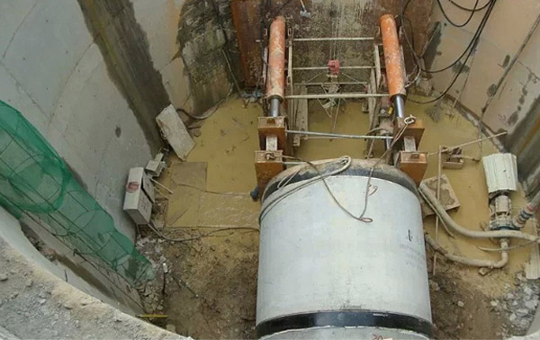 泥水平衡頂管機(jī)主要配套設(shè)備有哪些？