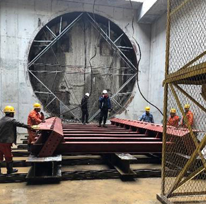 頂管機頂進過程中如何防止塌方？