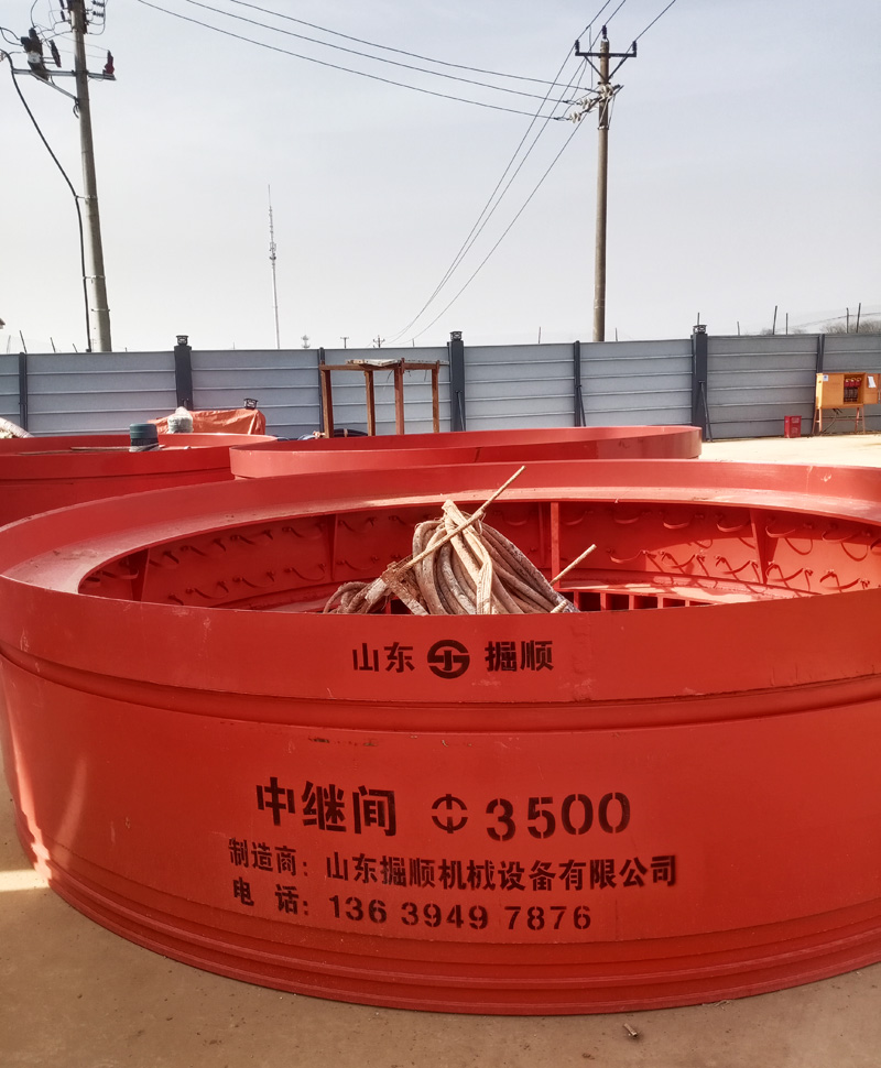 液壓系統(tǒng)頂管施工中，中繼間的作用是什么?